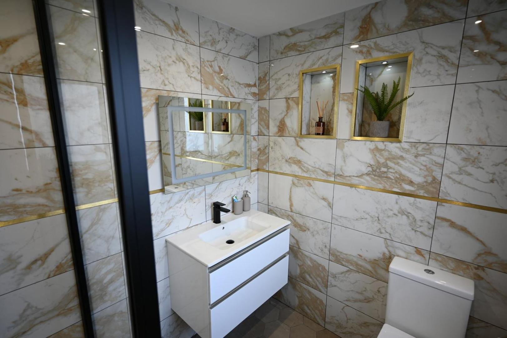 Luxury Two Bed Apartment - Cardiff City Centre Exterior photo